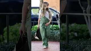 Sofia Richie pregnant outfits#sofiarichielooks#pregnantlooks#pregnantoutfits#celebfashion
