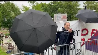 Neu Ulm 07.06.2025 AfD Veranstaltung im Edwin Scharff Haus mit Zirkustruppe im Aussenbereich.