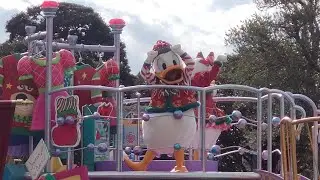 東京ディズニーランド　クリスマスパレード　トイズ・ワンダラス・クリスマス