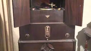 HARRY RADERMAN OKEH MELODIANS - JUST A LITTLE DANCE - ROARING 20'S VICTROLA RADIOLA