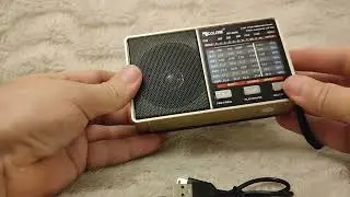 Компактний радіоприймач GOLON RX 8866 з акумулятором