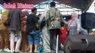 TEH ADE ASTRID || RUNTAH || FEAT GRENGSENG Team LIVE In BINONG SUBANG