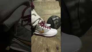 On feet look at my Nike Lebron 7 MVP! 🔥🔥🔥🔥🔥🔥 #sayitwityakickz #nikebasketball #lebron7 #nike