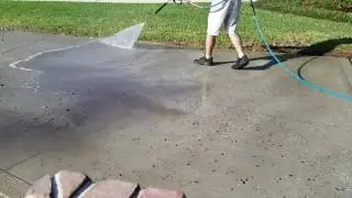Driveway sidewalk pressure cleaning Jacksonville Florida time lapse