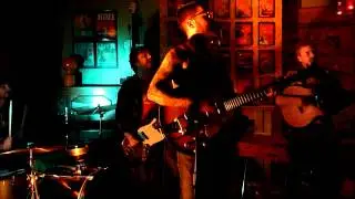 Louis Aguilar & The Crocodile Tears 05-06-2012.wmv