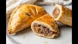 Mark from the States Reacts To Other Americans in Cornwall: Food and Travel