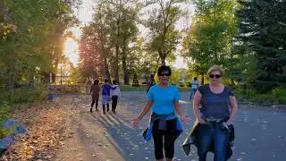 Calgary fall Foliage walk at Prince's Island Park on October 2022 #calgary #alberta #canada