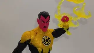 DC Multiverse Mcfarlane Sinestro figure review