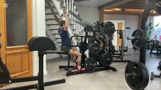 Private Gym - Lat Pulldown