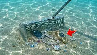 Searching Underwater for Lost Rolex & Diamond Jewelry! Beach Treasure Hunt Challenge