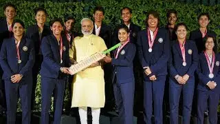 PM narendra modi meeting with indian womens cricket team | world cup final team |