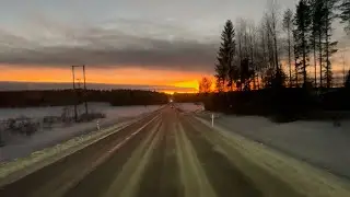 Aurinko laskee länteen matkalla pohjoiseen🙏