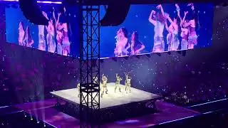 TWICE (트와이스) - FANCY | THIS IS FOR WORLD TOUR IN VANCOUVER 260109