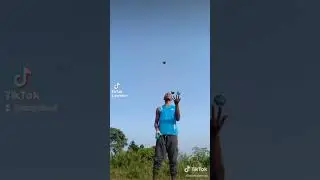 5 balls freestyle #juggling  #5balls