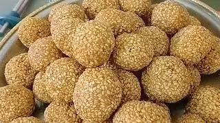 मकरसंक्रांति हैं तो तिल के लड्डू घर घर में दिखेंगे तिल लड्डू रेसिपी #youtubevideo #tilladdu #Recipe 