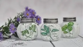 Step by step decoupage - spice jars