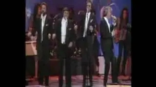 The tokens - The lion sleeps tonight
