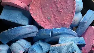 Extreme Dust! - Blue and Pink Reformed Gym Chalk