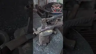 #blacksmithing #blacksmith #medievalblacksmith #copper #forgedfromiron #forging