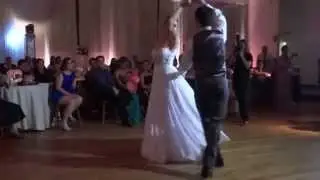 Noivos dançando Chamamé - Casamento Desi e Lauti
