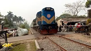 Mail Train vs Intercity Train of Bangladesh Railway Moving Fast । লোকাল ট্রেন বনাম আন্তঃনগর ট্রেন