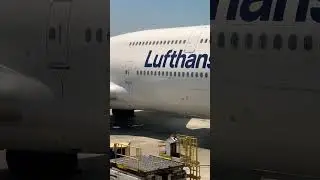 Lufthansa Boeing 747-8 #lufthansa #boeing747 #lax