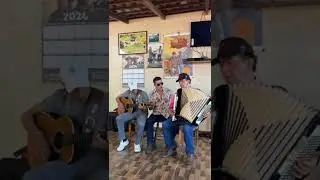 Resenha em São Gotardo com DELMON