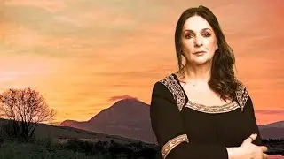 MOYA - The Life and Career of Moya Brennan