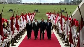 Jair Bolsonaro arrives to Brazil Congress for swearing-in