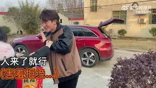 Chen Bohao. There are no pictures on Valentine's Day, only videos【Weibo】 (14.02.2022)