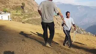 यूवा और बुजुर्ग एक दूसरे के विपक्ष मे 🥰🤣🤣🤣