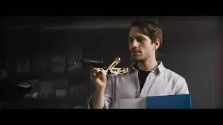 GILLES (Official TV-Spot with Monster Energy Yamaha Moto GP & Maverick Vi&ntilde;ales)