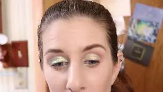 Devinah Cosmetics Shadows and Black Friday Sale Info!