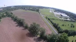 Landing Sky Manor (N41) Runway 25 Pittstown, New Jersey May 30, 2011