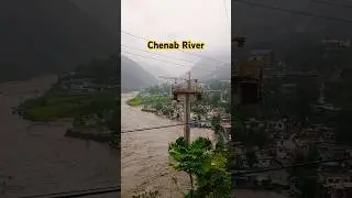 J-K:-Water Level of Chenab River Increases #shorts #jammu #kashmir