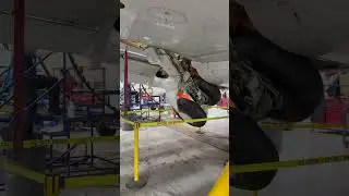 Boeing 737 IMPRESSIVE Landing Gear Retraction