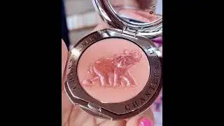 Chantecaille elephant blush & Elephant (Smitten)