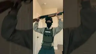 When ur friend gets a new airsoft gun💀#airsoft #darkhumour #relatable #meme #cosplay #military