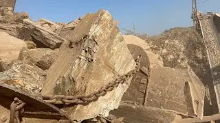 🔥“HEAVY BOULDERS CRUSHING Moments Caught on Camera! (MOST INTENSE DRAMA EVER!)”Cr