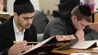 Amid Extremism, a Narghile Caf&eacute; Unites Ultra-Orthodox and Arab Hosts