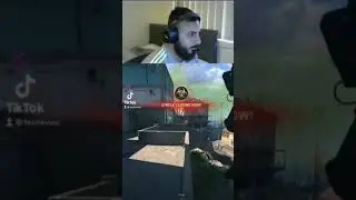 I&rsquo;m speechless, love getting hit markers #shorts #warzone #callofduty #cod #livestream #streamer