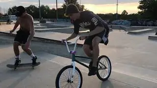 The pyramid strikes back! - Riding at york skate park