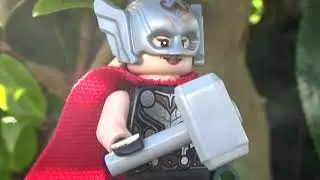 lego Marvel: Female Thor and Ultron