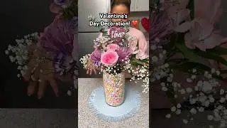 Our favourite Valentine&rsquo;s Day decoration yet! ❤️🌹 #valentinesday #rose #flowers #roses #love #vase