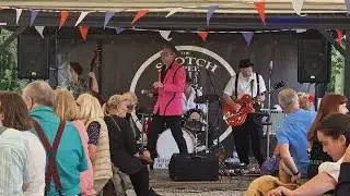 Billy Scott and The Satellites at The Scotch Piper Inn Lydiate.