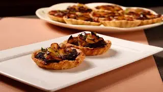 TARTALETAS DE MORCILLA CON MANZANA CARAMELIZADA+NATILLA DE ALMID&Oacute;N DE MA&Iacute;Z CON SALSA DE GUAYABA - CR