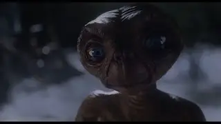Xfinity A Holiday Reunion - ET L'extra terrestre - Petite Suite (By Mortvor)