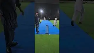 famous YouTubers @kamyclicks and @jamshedburkii cricket march