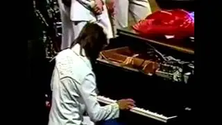 Tony Brown Playing Keys with Elvis Presley