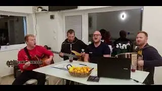 Ansambel Naveza - Pod Poncami (#live)